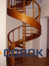 Фото Винтовые деревянные лестницы для дома