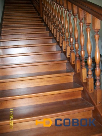 Фото Лестницы деревянные. Изготовление и монтаж.