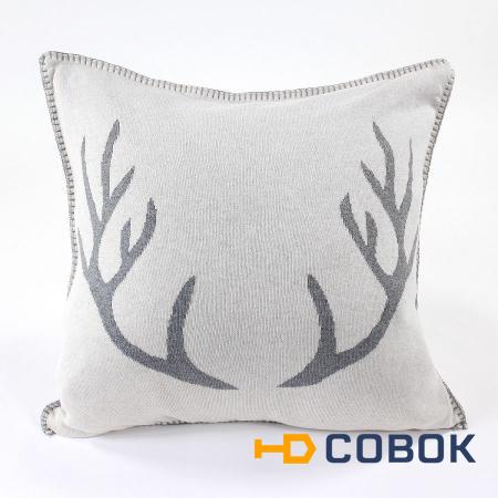 Фото Подушка с орнаментом deer