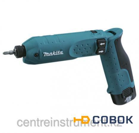 Фото Аккумуляторная отвертка Makita TD020DSE