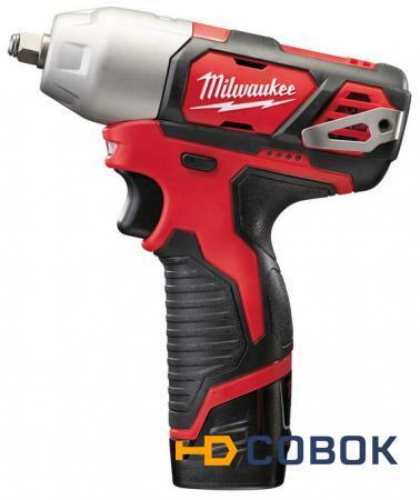 Фото Гайковерт Milwaukee M12BIW38-202С импульсный