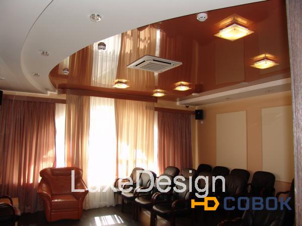 Фото Европейские натяжные потолки в офисе LuxeDesign