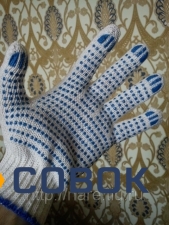 Фото Рабочие перчатки 4 нитка 7,5 класс вязки с ПВХ "Точка"
