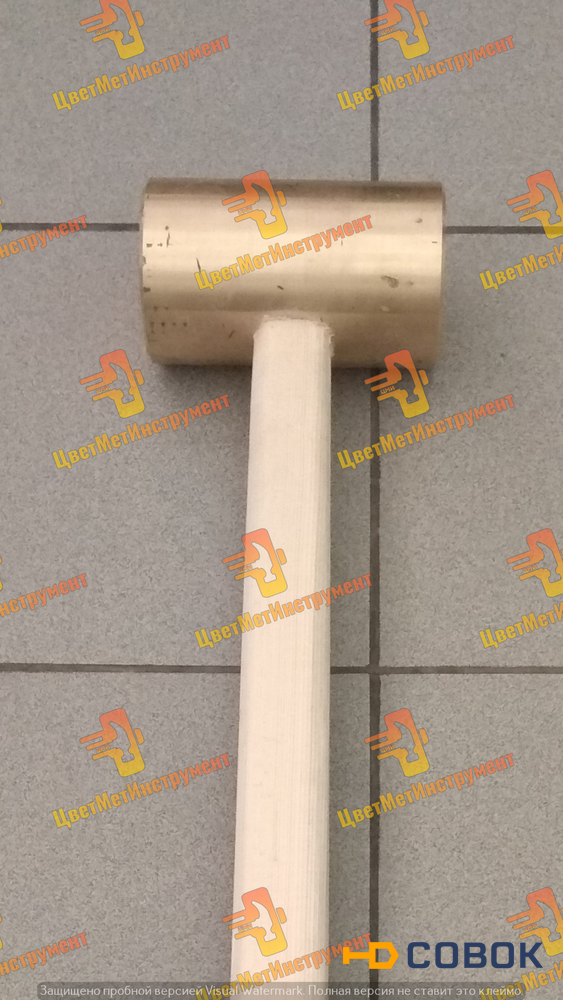 Фото Молоток латунный 3,0 кг. (3000гр) с деревянной ручкой Квадратный