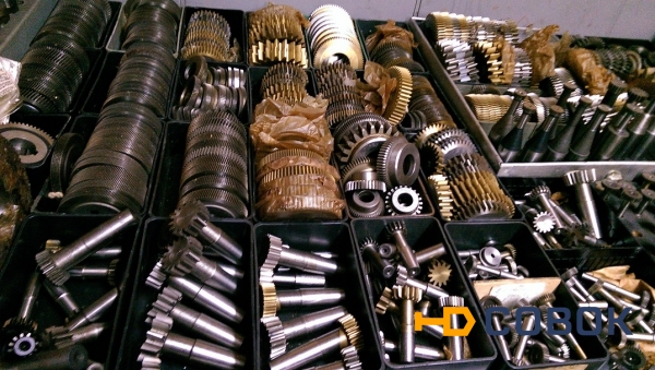 Фото Склад металлорежущего инструмента отечественного производства