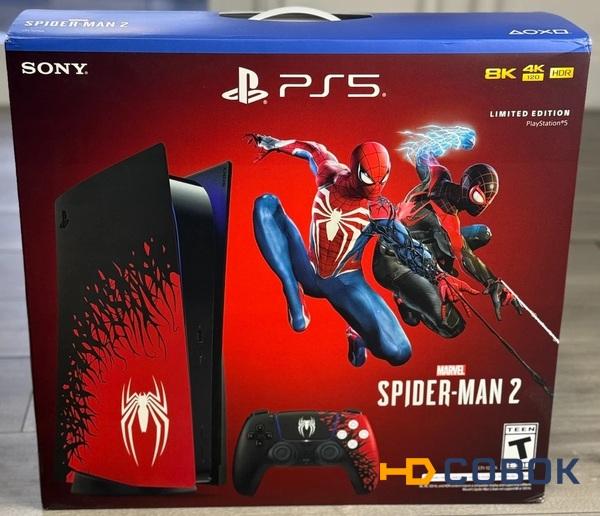 Фото Sony PS5 Blu-Ray Edition с игрой Spider-Man 2 Limited Edition и контроллером консоль