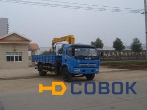 Фото Бортовой грузовик Dong Feng 4х2 с краном-манипулятором 5 т