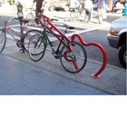 фото Декоративная парковка для двух велосипедов Гитара