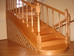 фото Изготовление деревянных лестниц