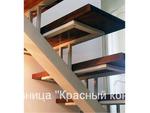 фото Лестница металлическая с сварными перилами