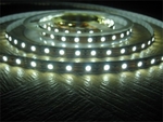 фото Светодиодная лента 300 светодиодов на 5 метров ( 3X мощность светодиодов ).