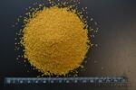 фото Цветной кварцевый дробленый песок желтый 0,5-1,0