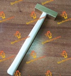 Фото №3 Молоток латунный 1,5 кг (1500гр) с деревянной ручкой