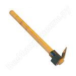 фото Универсальный топор для плотницких работ SANTOOL с гвоздодером и деревянной ручкой 430 гр 030902-430