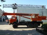фото Автомобильный кран МКТ 25.7 грузоподъемностью 25 тонн на шасси КАМАЗ-43118