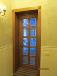 фото Межкомнатная дверь покрытые шпоном ясеня Берест со стеклом коричневый