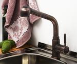 фото Смеситель WasserKRAFT A8247 для кухонной мойки, покрытие темная бронза