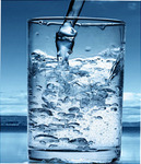фото Моноблок розлива чистой воды производительностью 450 в 19 л бутыли оборудование для производства напитков